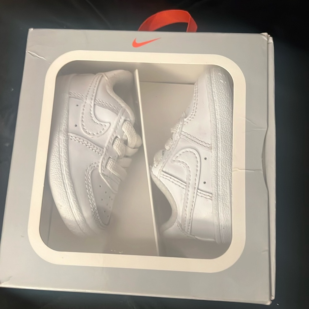 Nike kids force 1crib